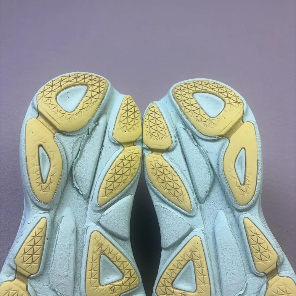 Hoka One One Bondi 8 Shoes Womens Size 9.5 White Running Sneakers 1127952 BDBSO